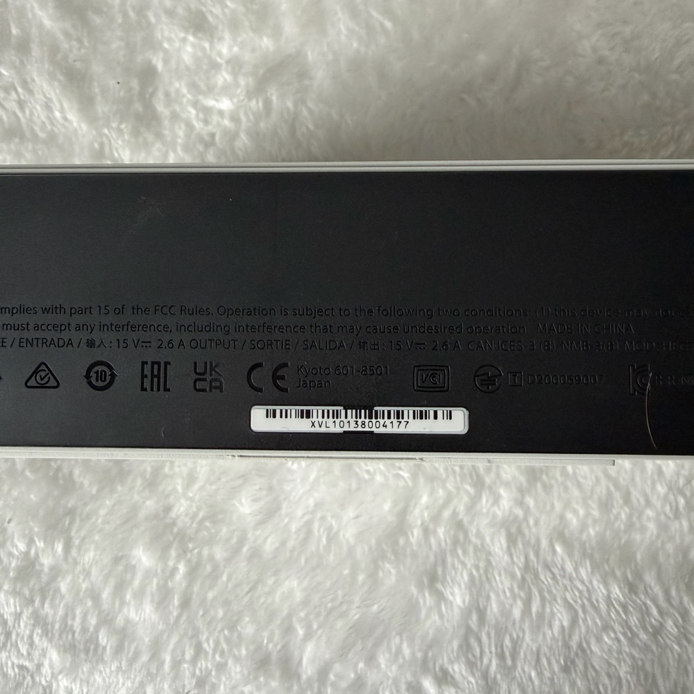 Nintendo OLED Switch Gen 1 - Picture 14 of 17